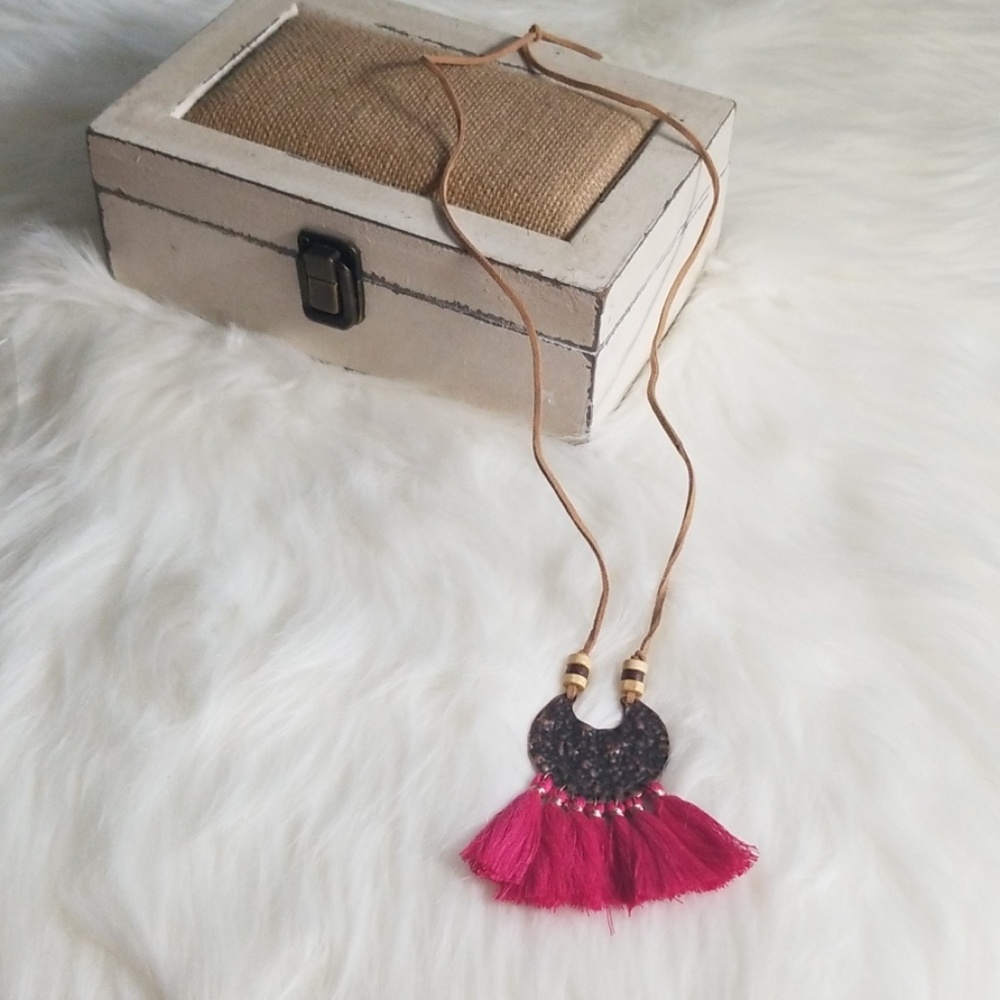 Bohemian Fringe Mini Bib Tassel Necklace - Picture 3 of 3